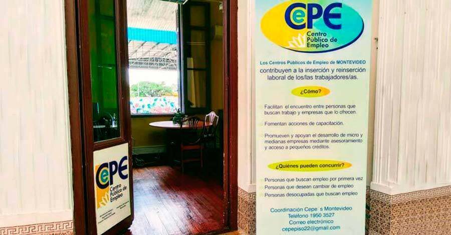 en el centro cívico metropolitano se encuentra el centro público de empleo