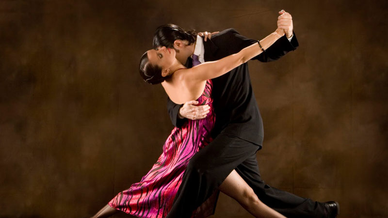 bailando tango