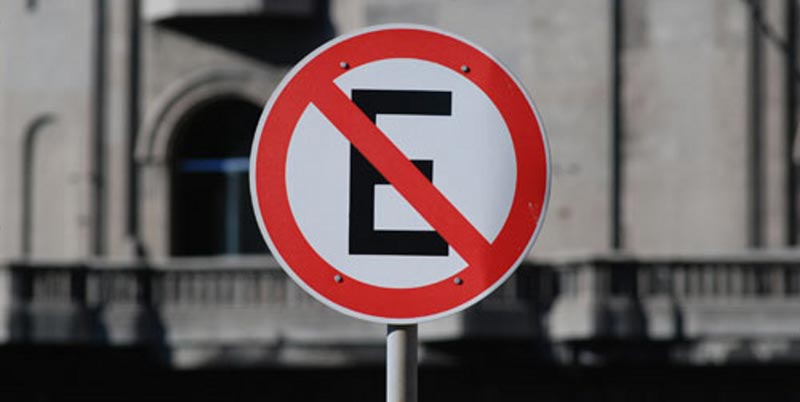 imagen de cartel de prohibido estacionar