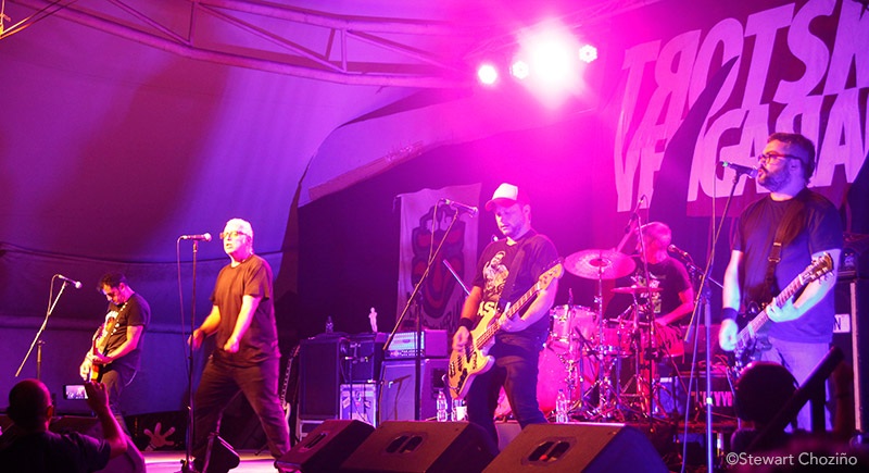 Trotksy Vengaran en colon foto Stewart Chozino 