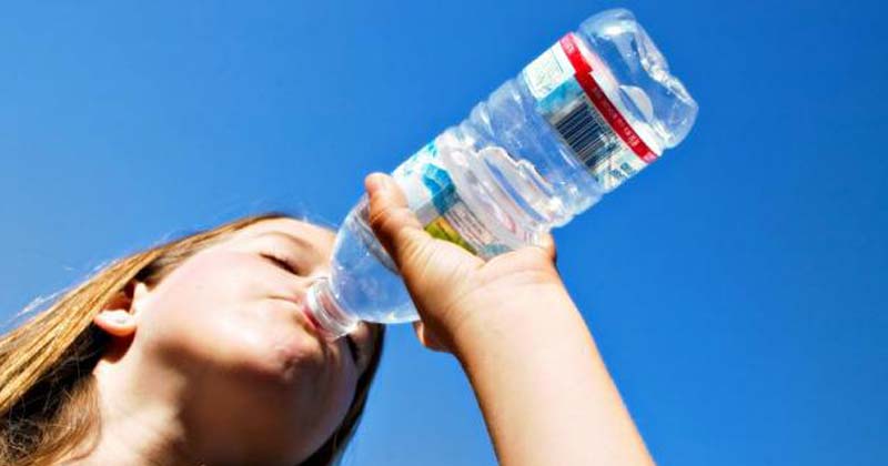 hidratando en verano