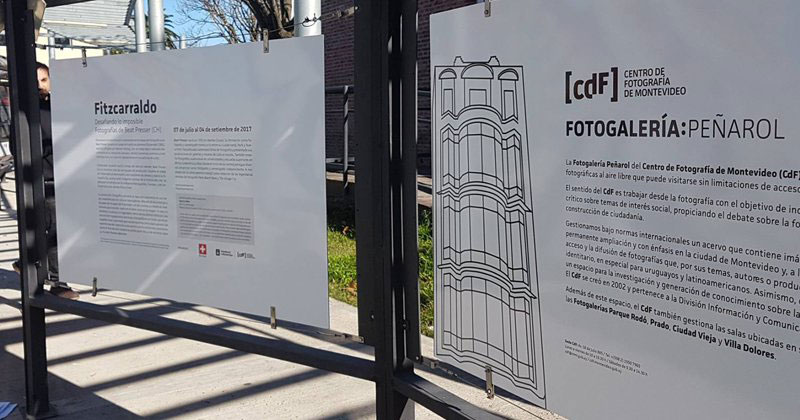 Muestra fotagrafica en el centro de barrio