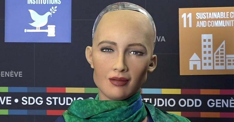 la primera robot llega a ururguay