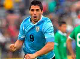 Suarez convierte ante Bolivia